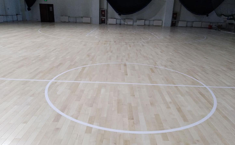 五角楓籃球場實(shí)木地板市場價(jià)格表