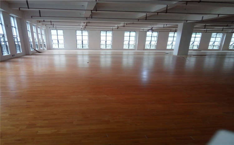 楓樺木NBA籃球場(chǎng)木地板造價(jià)