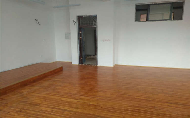 學(xué)校風(fēng)雨操場地板報(bào)價(jià)