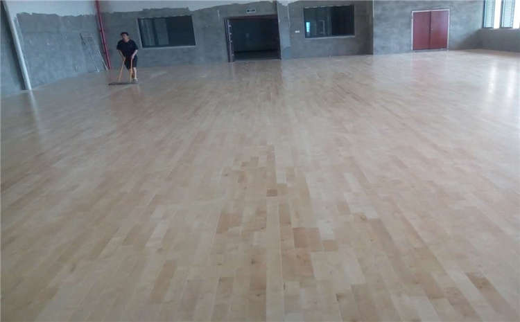 學(xué)校舞臺(tái)木地板批發(fā)價(jià)格