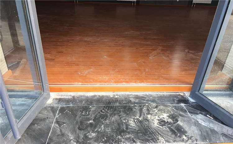 24厚運(yùn)動(dòng)籃球地板一平米價(jià)格