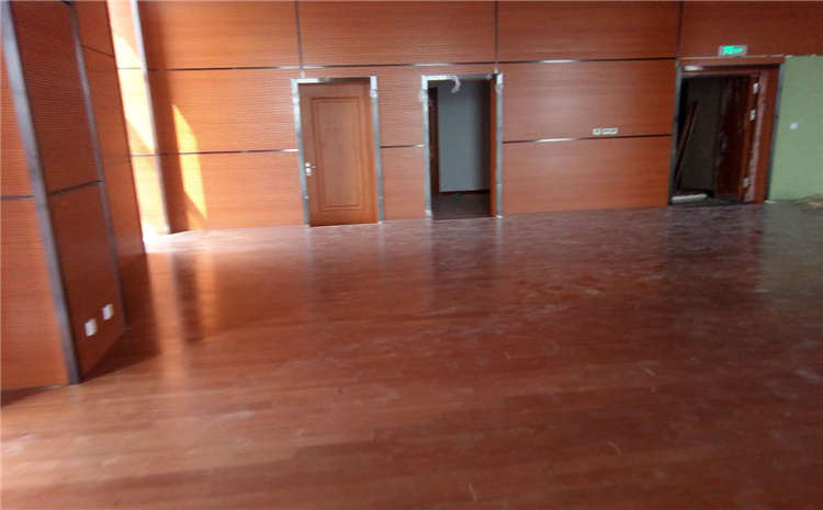 24厚舞臺運動木地板哪個品牌好？