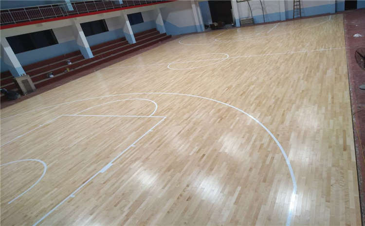 20厚舞臺運動木地板哪個品牌好？