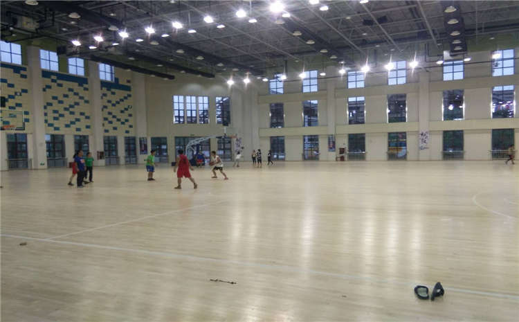 指接板風雨操場地板哪個品牌好？