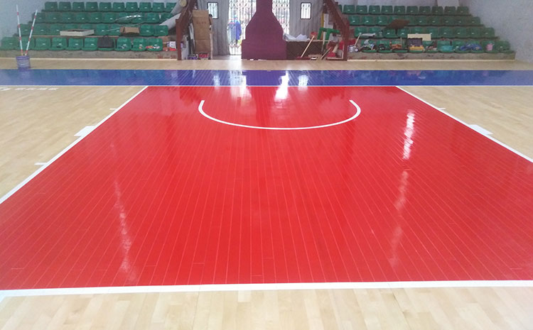 柞木乒乓球館木地板翻新施工