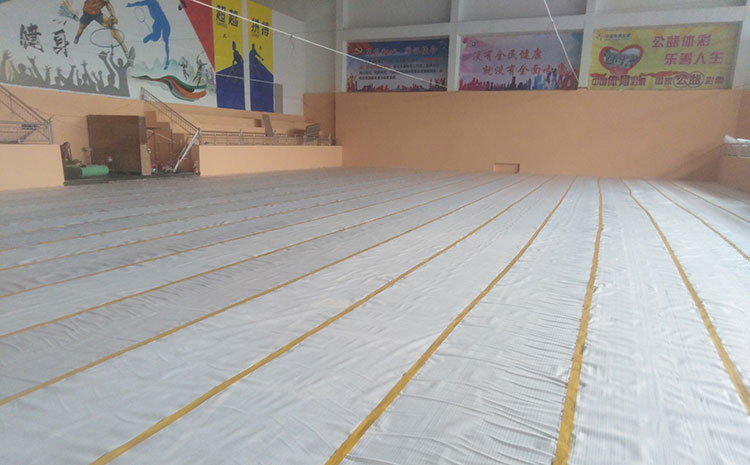 俄勒岡松運(yùn)動(dòng)籃球地板怎么保養(yǎng)？