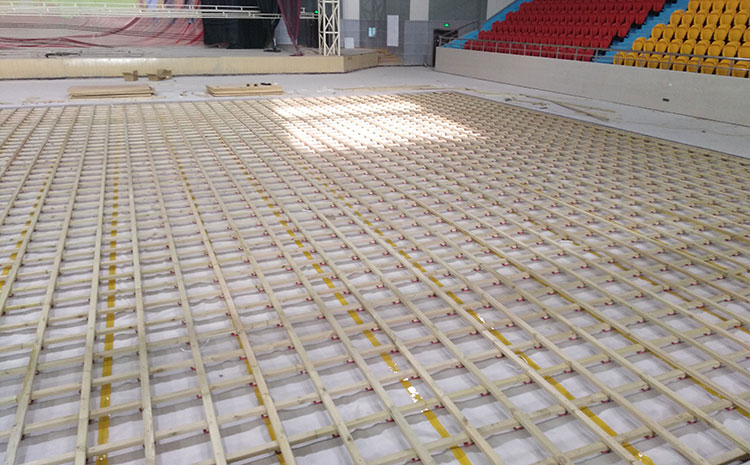 柞木籃球場實(shí)木地板雙層龍骨結(jié)構(gòu)