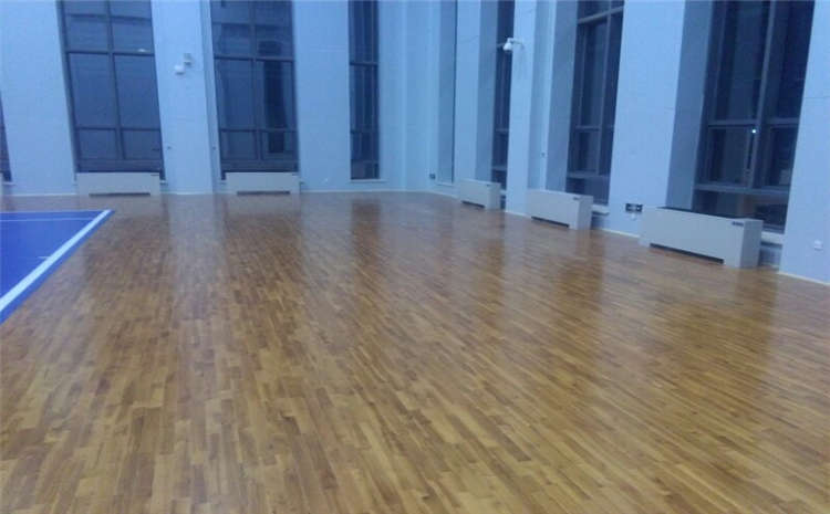 24厚舞臺(tái)實(shí)木地板單層龍骨結(jié)構(gòu)