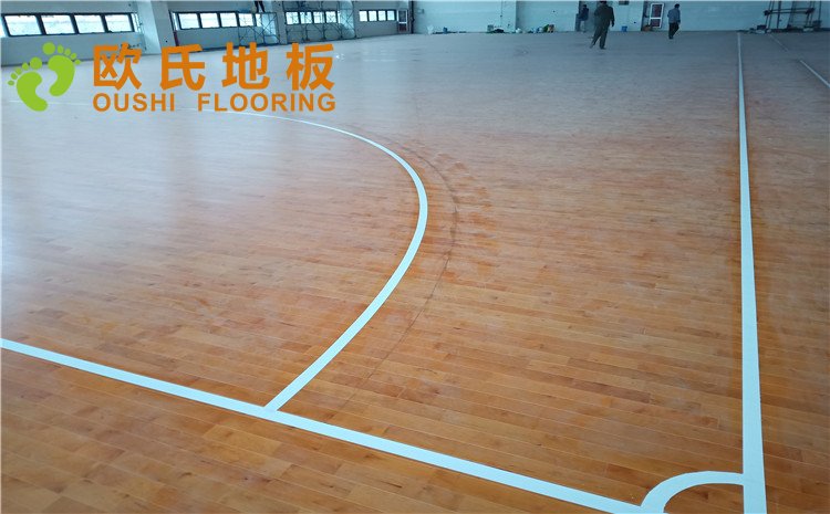 內(nèi)蒙通遼市霍林郭勒市全民健身活動中心木地板