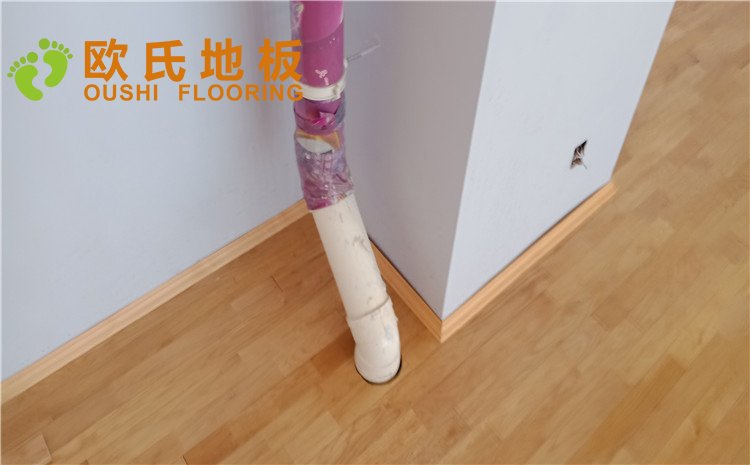 北京房山城建婁子水小學(xué)籃球館木地板案例